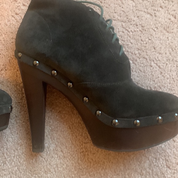 Ladies Colin Stewart lace-up clog graphite leather size 7.5. - Picture 6 of 10